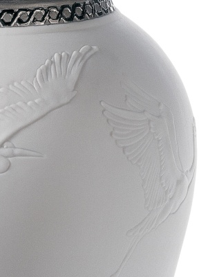 ваза с цаплями и крышкой (Re-Deco)